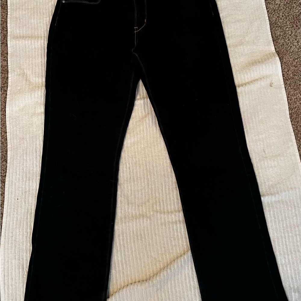 Levi's Women's Dark Straight Leg Jeans